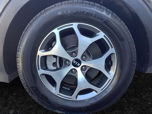 Used 2021 Kia Telluride EX image 26