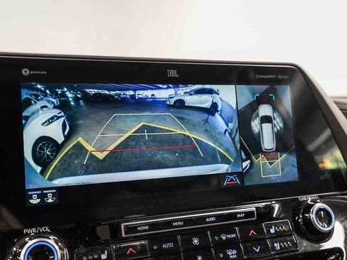 Used 2022 Toyota Highlander Limited AWD/4WD image 26