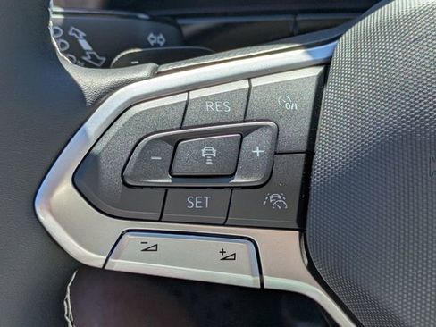 New 2026 Volkswagen Atlas SE FWD image 27