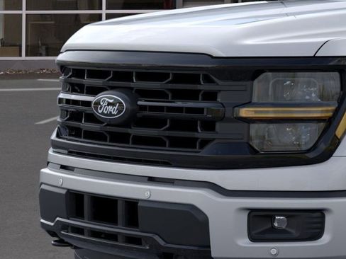 New 2025 Ford F150 XLT w/ Equipment Group 302A MID image 18