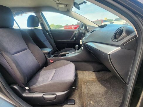 Used 2010 MAZDA MAZDA3 i Touring FWD image 15