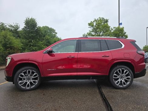 New 2026 GMC Acadia Denali Ultimate AWD/4WD image 14