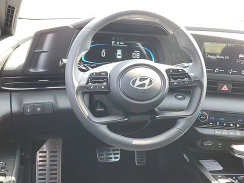 New 2026 Hyundai Elantra Sport FWD image 11