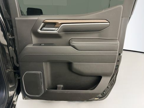 Used 2023 Chevrolet Silverado 1500 LT image 31