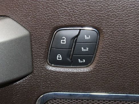 Used 2022 Ford F250 King Ranch w/ Tremor Off-Road Package image 28