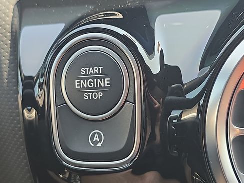 Used 2025 Mercedes-Benz CLA 45 AMG 4MATIC image 29