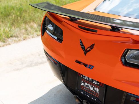 Used 2019 Chevrolet Corvette ZR1 RWD image 28