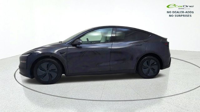 Used 2026 Tesla Model Y 2WD image 4