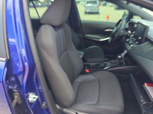 Used 2022 Toyota Corolla SE w/ SE Premium Package image 15
