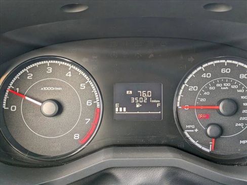 Used 2021 Subaru Crosstrek 2.0i Premium w/ Popular Package #3 AWD/4WD image 11