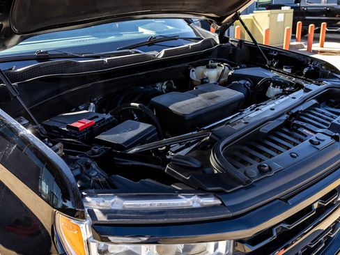 Used 2022 Chevrolet Silverado 1500 LT Trail Boss w/ LT Trail Boss Premium Package image 39