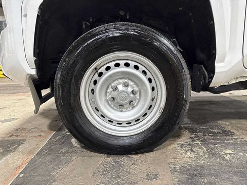 Used 2025 Toyota Tacoma SR RWD image 10