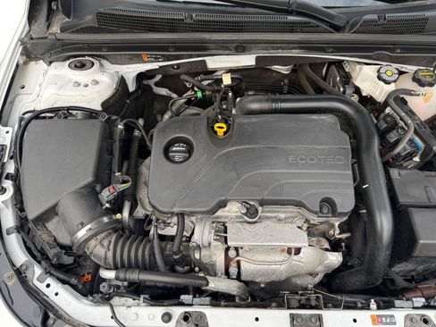 Used 2024 Chevrolet Malibu LT w/ Sport Edition FWD image 28
