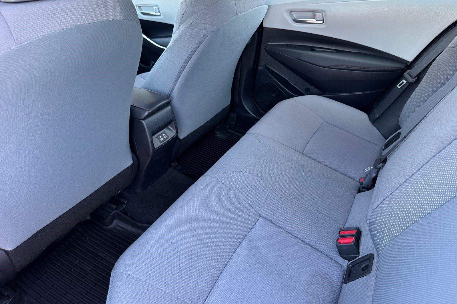 Certified 2024 Toyota Corolla SE FWD image 25
