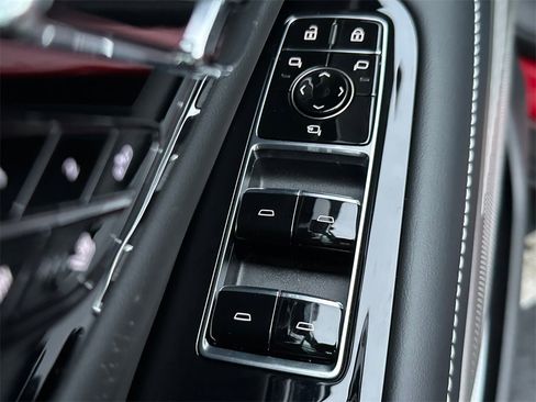 New 2026 Cadillac Optiq Sport 2 image 21