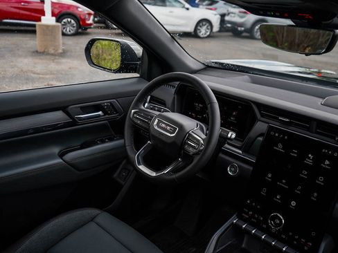 New 2026 GMC Terrain AT4 w/ Convenience Package III image 14