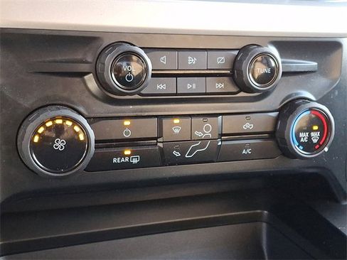 Used 2023 Ford F250 XLT w/ 360-Degree Camera Package image 17