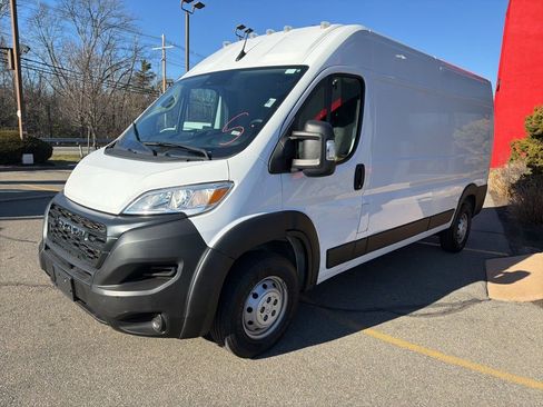 Used 2023 RAM ProMaster 2500 image 7