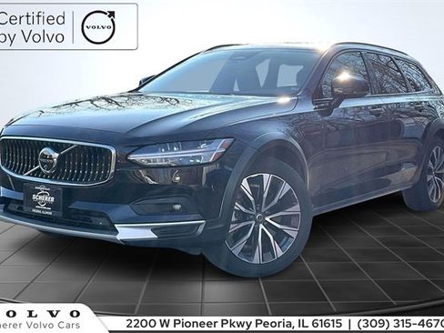 Used 2024 Volvo V90 B6 Cross Country Plus w/ Climate Package image 1
