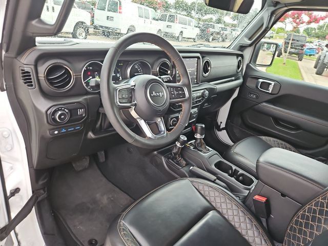 Used 2023 Jeep Wrangler Unlimited Sahara AWD/4WD image 10