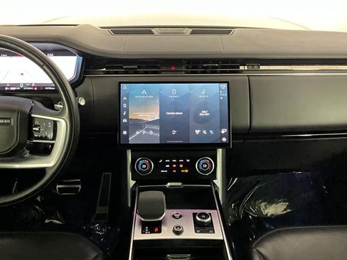 Certified 2023 Land Rover Range Rover Autobiography image 12