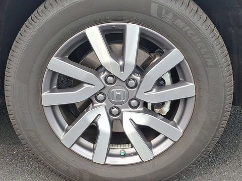 Used 2019 Honda Pilot EX image 8