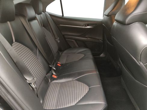 Used 2023 Toyota Camry SE FWD image 19