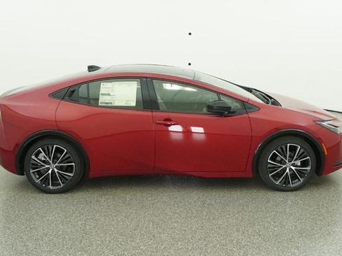 New 2026 Toyota Prius XLE image 44