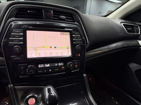 Used 2021 Nissan Maxima 3.5 SV w/ Floor Mat Group FWD image 24