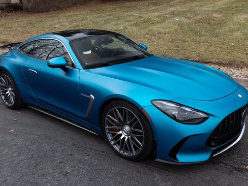 Used 2024 Mercedes-Benz AMG GT 63 image 2