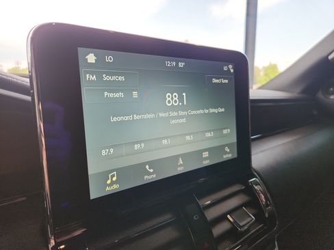 Used 2019 Lincoln Navigator Reserve AWD/4WD image 29