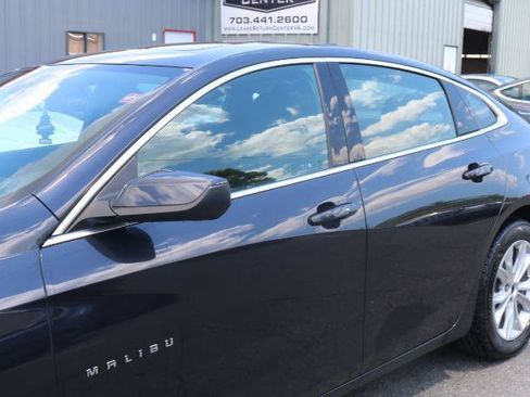 Used 2023 Chevrolet Malibu LT FWD image 4