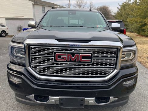Used 2018 GMC Sierra 1500 Denali image 2