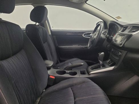 Used 2016 Nissan Sentra SV FWD image 21