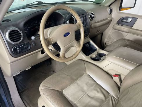 Used 2004 Ford Expedition Eddie Bauer AWD/4WD image 3