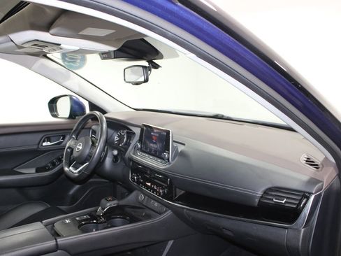 Used 2023 Nissan Rogue SL FWD image 28
