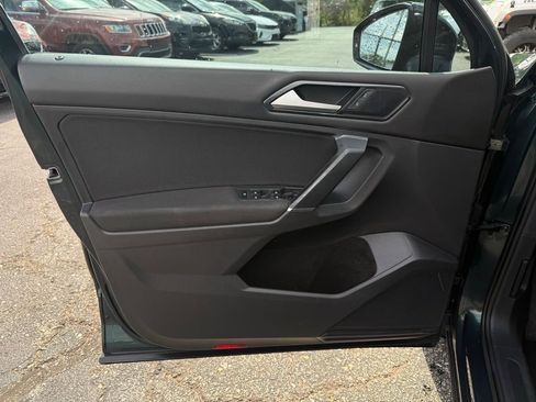 Used 2018 Volkswagen Tiguan S FWD image 5