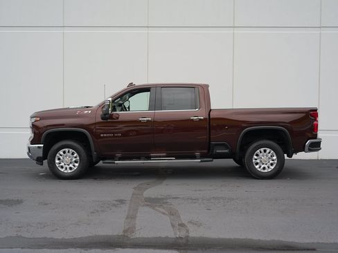 Certified 2024 Chevrolet Silverado 2500 LTZ w/ LTZ Convenience Package AWD/4WD image 6