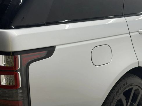 Used 2015 Land Rover Range Rover Supercharged AWD/4WD image 10