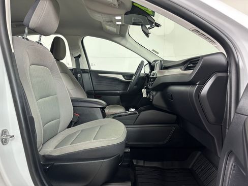 Used 2022 Ford Escape S image 28