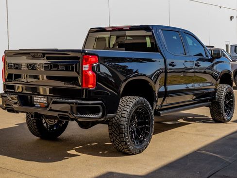 Used 2026 Chevrolet Silverado 1500 High Country w/ Midnight Edition AWD/4WD image 10