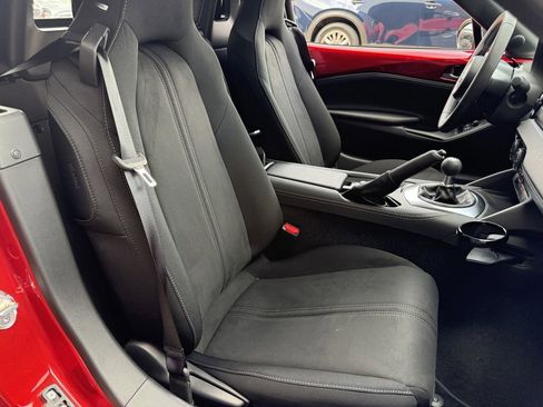 New 2025 MAZDA MX-5 Miata Club image 26