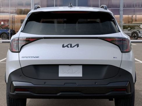 New 2026 Kia Sportage X-Line w/ X-Line Technology Package AWD/4WD image 13