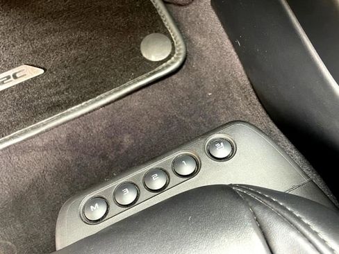 Used 2012 McLaren MP4-12C Base image 48