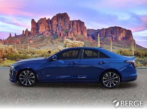 Used 2023 Cadillac CT4 V Blackwing RWD image 3