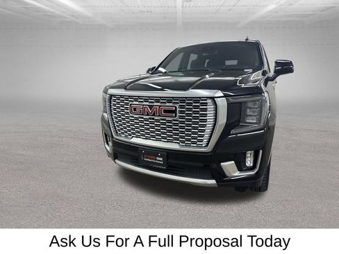 Used 2023 GMC Yukon XL Denali w/ LPO, Floor Liner Package AWD/4WD image 7