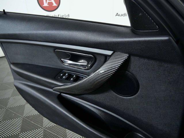 Used 2013 BMW 328i xDrive Sedan AWD/4WD image 21
