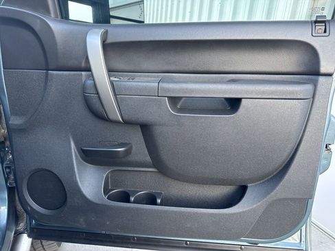 Used 2014 Chevrolet Silverado 3500 LT w/ Interior Plus Package image 35