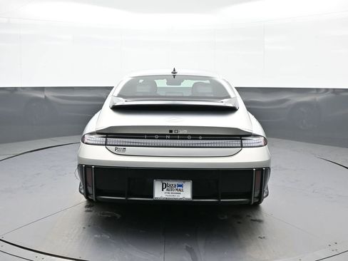 Used 2024 Hyundai Ioniq 6 SEL image 7