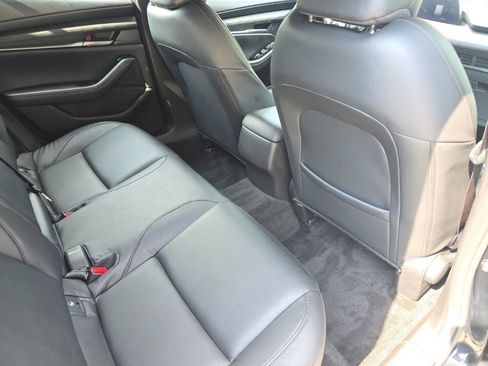 Used 2025 MAZDA MAZDA3 s Sport FWD image 17